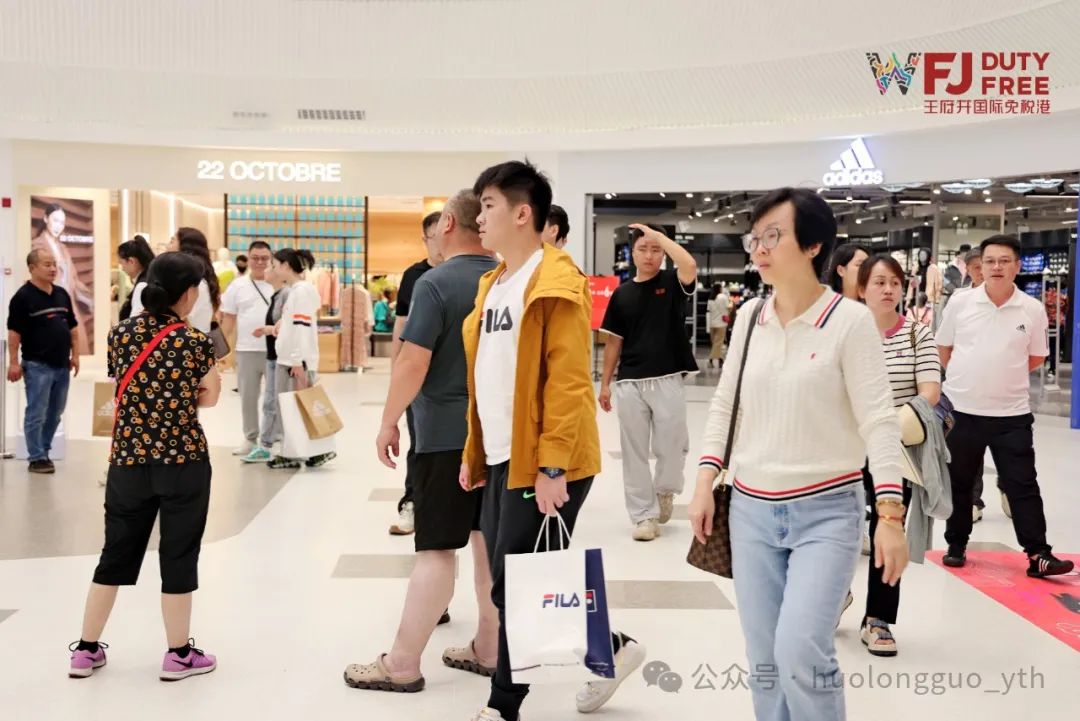6008集团官方网站免税海南两店：新装迎新春_6008集团官方网站集团官方网站