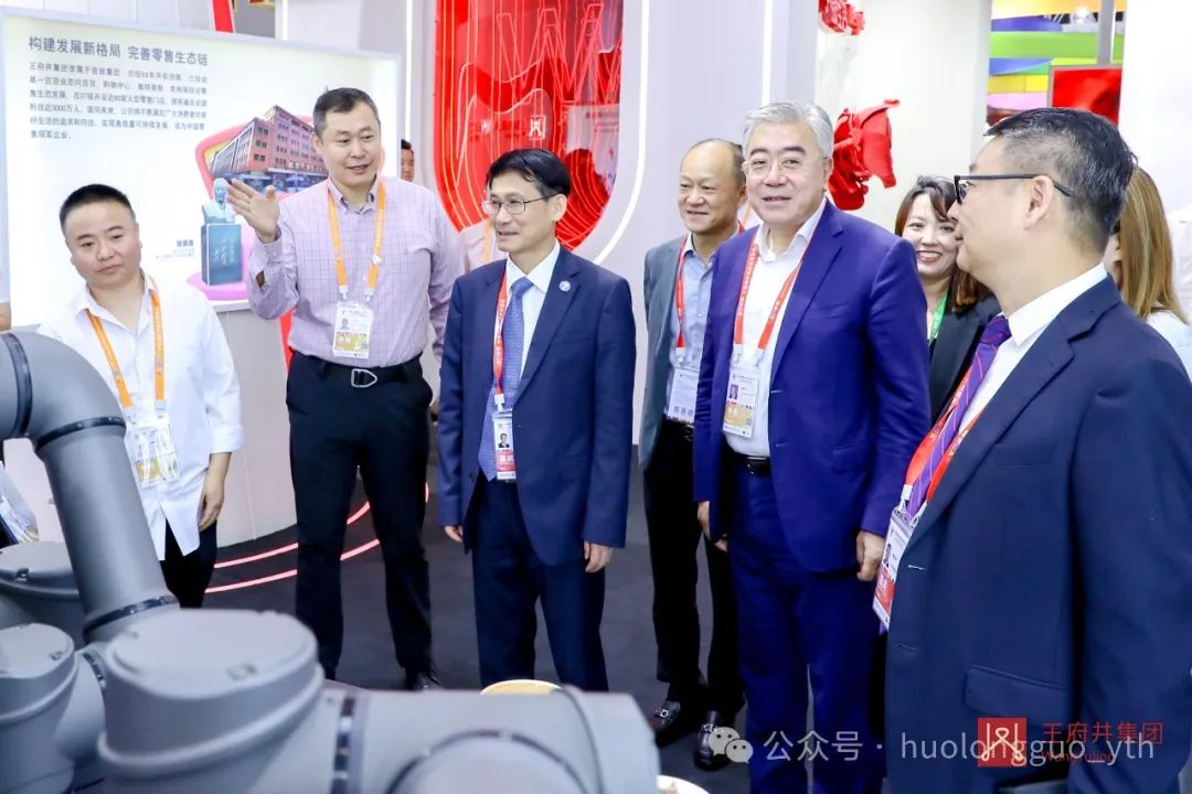 聚焦海南（2）｜海南省主要向导旅行消博会6008集团官方网站展厅_6008集团官方网站集团官方网站