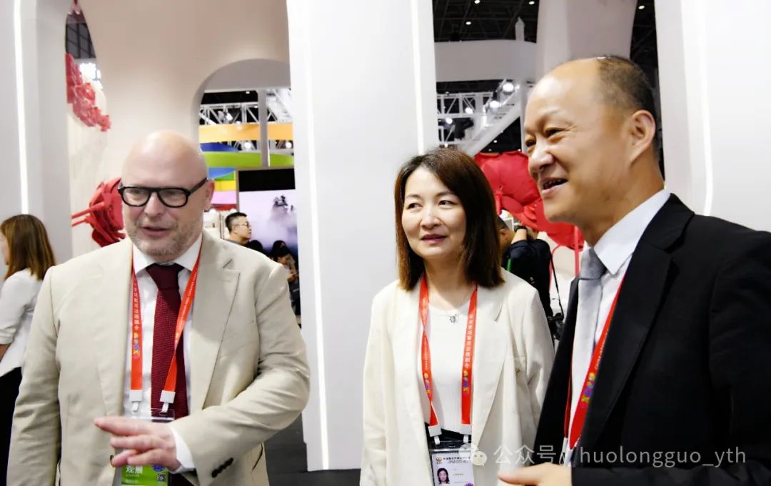 聚焦海南（2）｜海南省主要向导旅行消博会6008集团官方网站展厅_6008集团官方网站集团官方网站