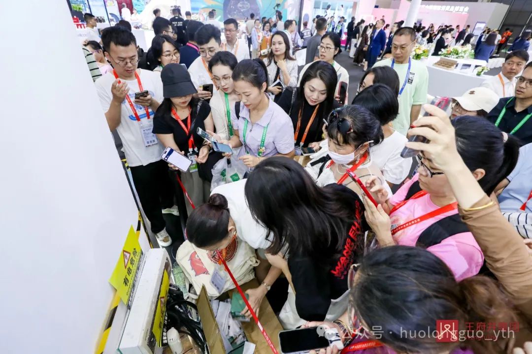 聚焦海南（2）｜海南省主要向导旅行消博会6008集团官方网站展厅_6008集团官方网站集团官方网站