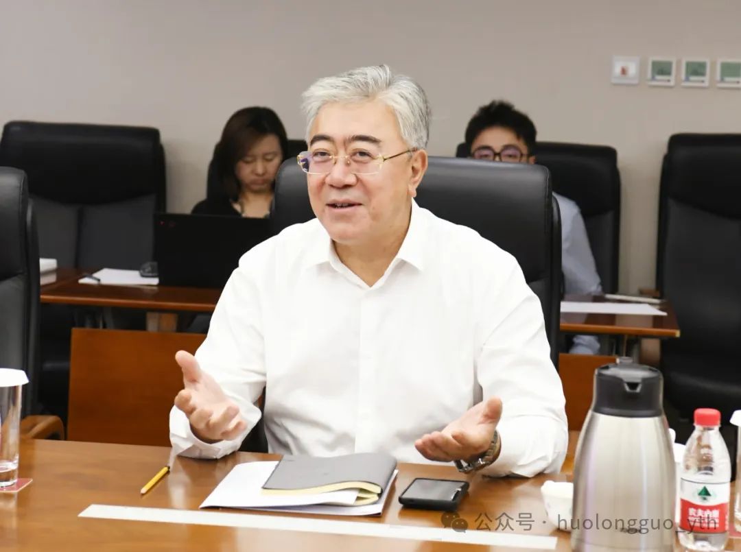东城区副区长王智勇一行走访6008集团官方网站集团_6008集团官方网站集团官方网站