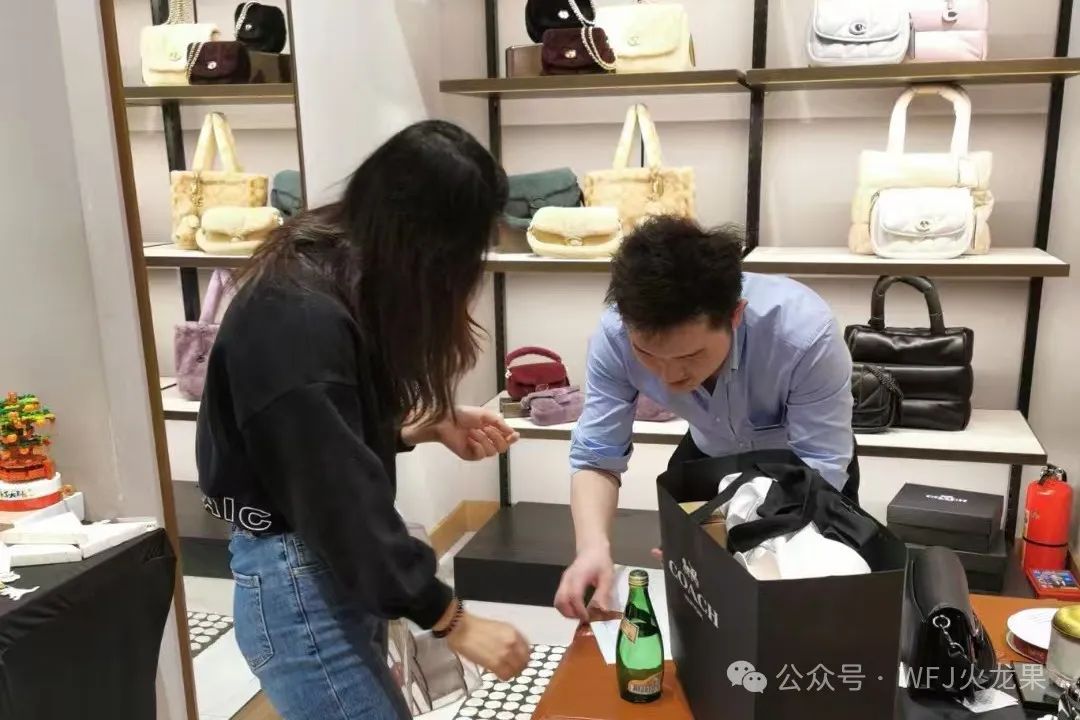 6008集团官方网站集团携手COACH联动营销_6008集团官方网站集团官方网站