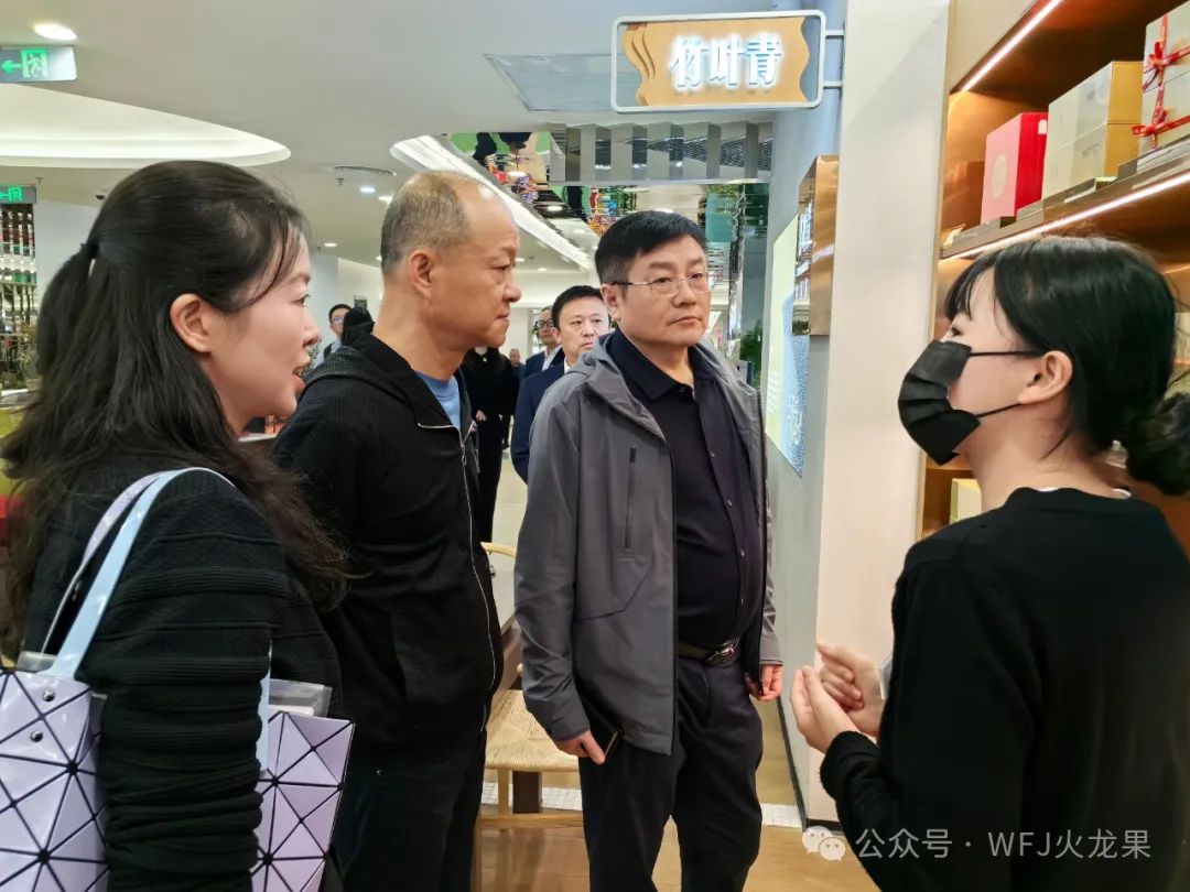 白凡赴成都地区门店调研_6008集团官方网站集团官方网站