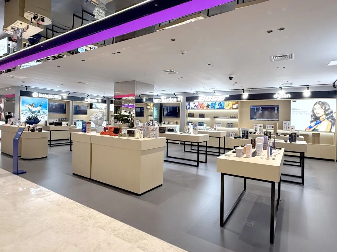 逛景区，，，买全球！6008集团官方网站武汉市内免税店今日迎客_6008集团官方网站集团官方网站